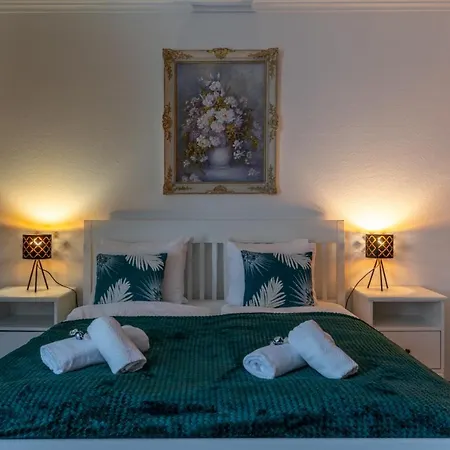 Apartament Romantic Secret Garden Budapesta