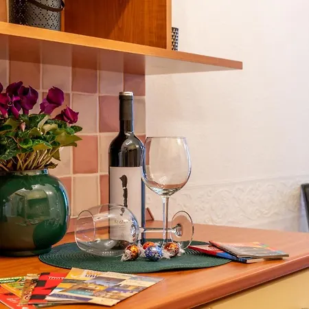 Apartment Romantic Secret Garden *