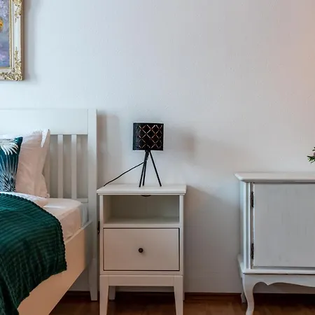 Romantic Secret Garden