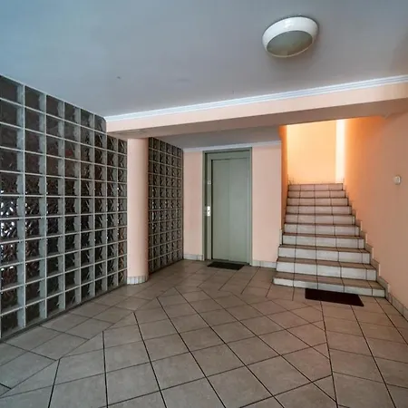 Romantic Secret Garden