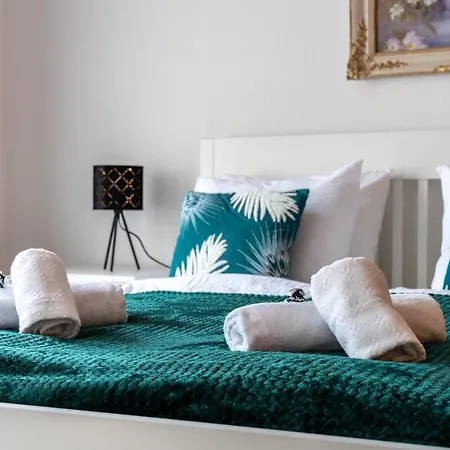 Romantic Secret Garden 公寓 布达佩斯