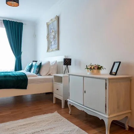 公寓 Romantic Secret Garden 布达佩斯