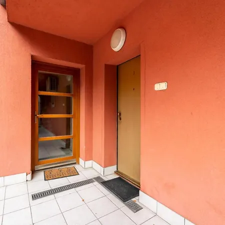 Romantic Secret Garden